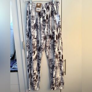 NWT Brief Insanity Greyscale Kitten Lounge Pants, M, MSRP $28